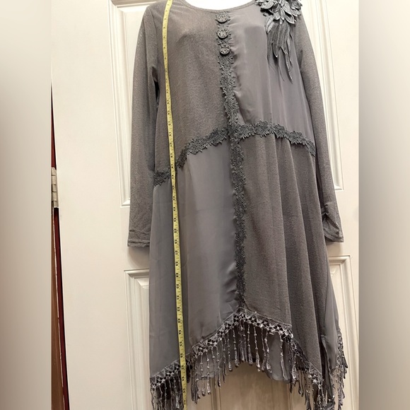 Pretty Angel Size Large grey two toned silk and polyester combo. Dress. NWT - Picture 2 of 16